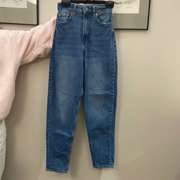Blue jeans . Good as new - Picture 1 of 7
